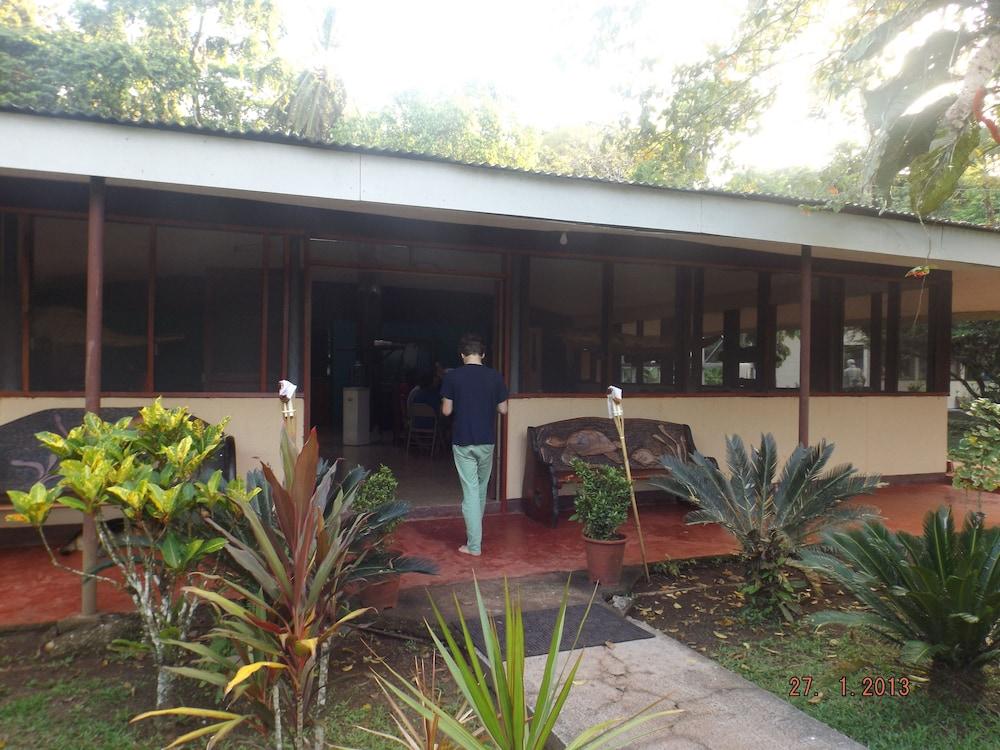 Ilan Ilan Caribbean Lodge Tortuguero Exterior foto
